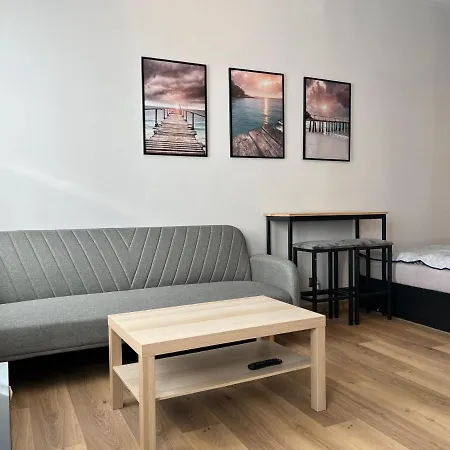 Apartament Przy Kazimierza Зелена Гура Екстер'єр фото