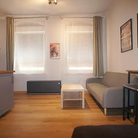 Apartament Przy Kazimierza Зелена Гура Екстер'єр фото
