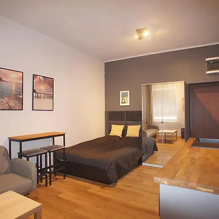 Apartament Przy Kazimierza Зелена Гура Екстер'єр фото
