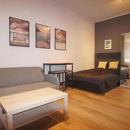 Apartament Przy Kazimierza Зелена Гура Екстер'єр фото